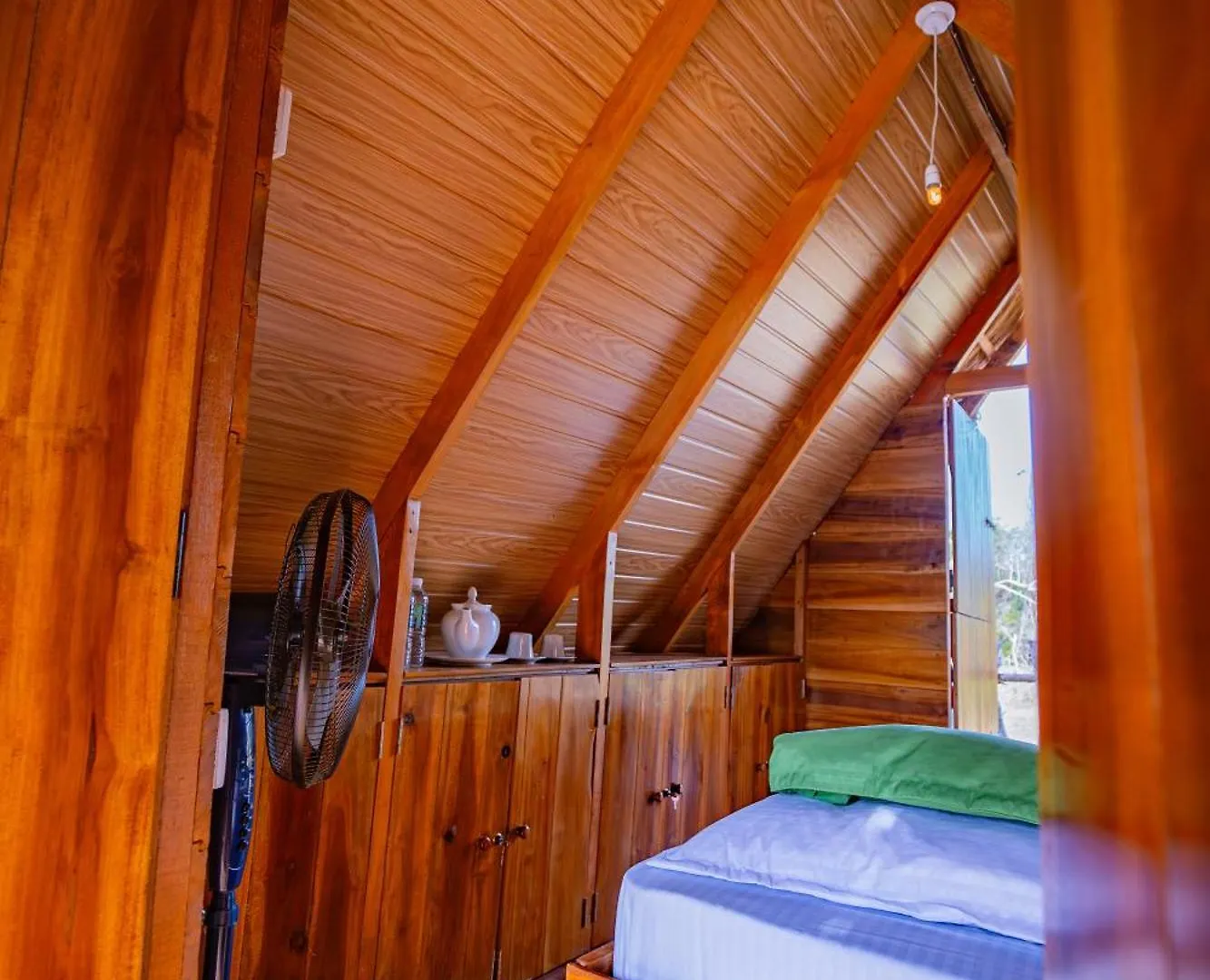 Wisdom Camping And Glamping Moragaswewa Luxury tent